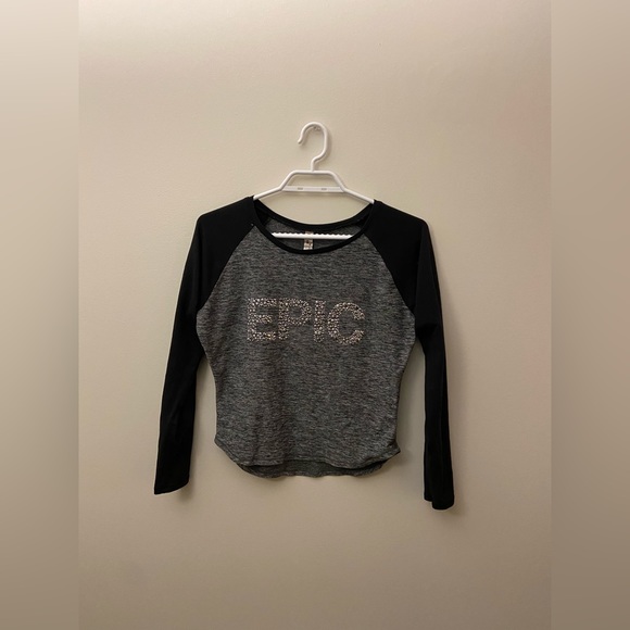 Triple Flip Long Sleeve Shirt - Grey and Black Stretchy Fabric Kid’s - Picture 1 of 3